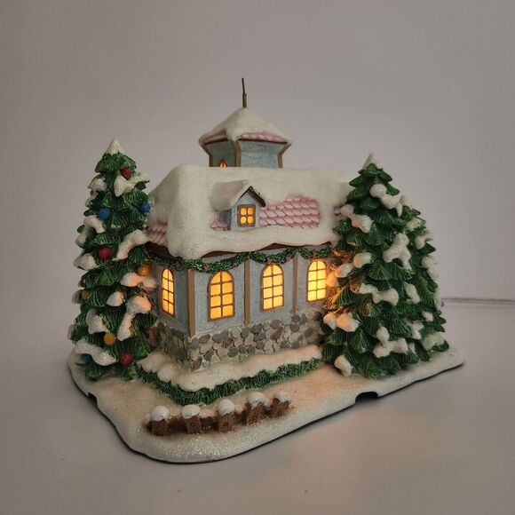 Precious Moments Hawthorne Village Christm Mugs and Hugs Precinct Police Station - Picture 11 of 13